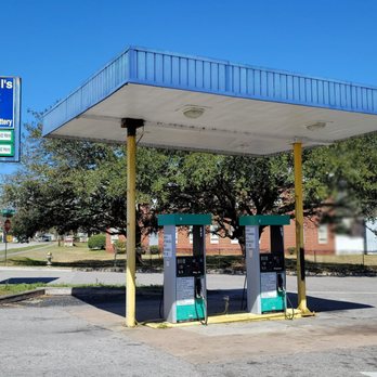 Russell's Quik Stop - Non-ethanol gasoline - Reg. and Premium - Grocery Near Me - Wilmington, North Carolina Russell's Quik Stop - Non-ethanol gasoline - Reg. and Premium - Grocery Near Me - Wilmington, North Carolina