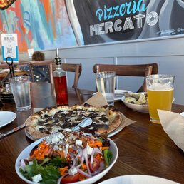 Mushroom Pizza