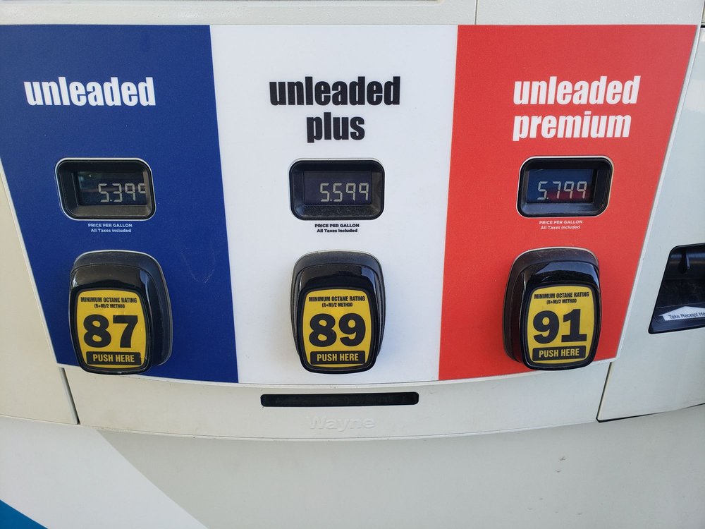 ARCO Updated April 2024 13 Photos & 12 Reviews 705 Russell Blvd