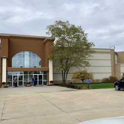 Faith Life Church - Entrance
