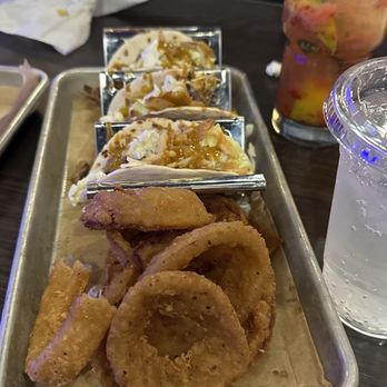B-Lux Grill & Bar - Smoked Brisket Tacos - Burgers Near Me - Round Rock, Texas