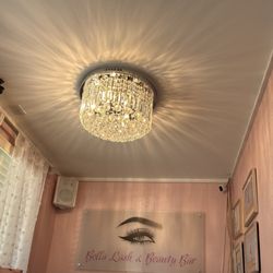 Bella Lash & Beauty Bar - Front desk