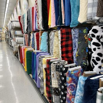 Hobby Lobby - Hobby Shops Near Me - Solon, Ohio