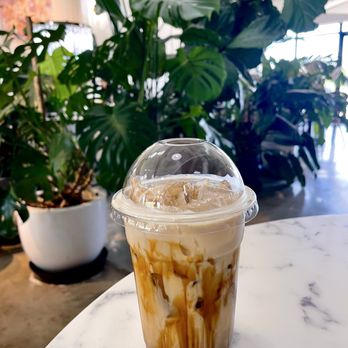 Confections - Iced coffee - Coffee & Tea Near Me - Suwanee, Georgia Confections - Iced coffee - Coffee & Tea Near Me - Suwanee, Georgia