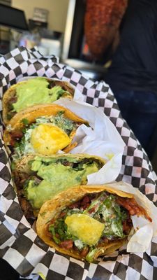 Taqueria Frontera by null