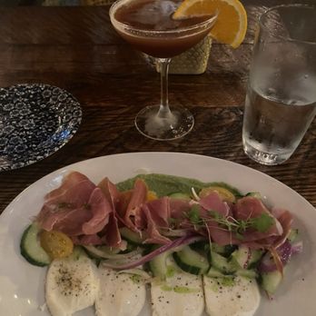 Nonnina - Prosciutto-Caprese and Jenni Mocktail - Italian Near Me - Chicago, Illinois
