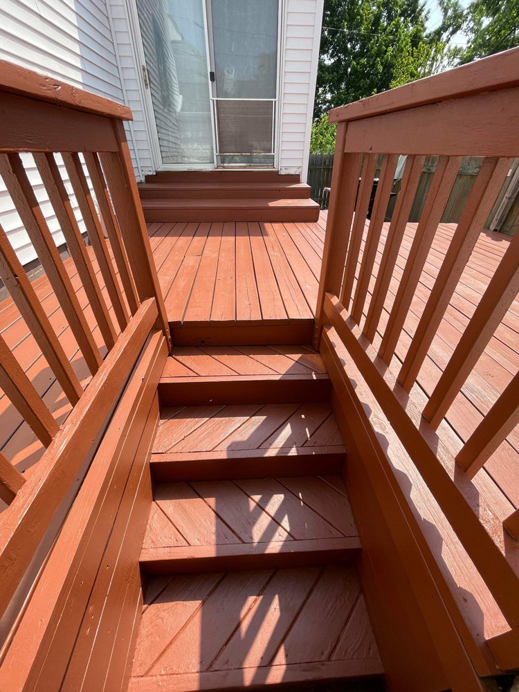 Raymonds Lawn Care and Maintenance - tree service in Wyandotte, MI