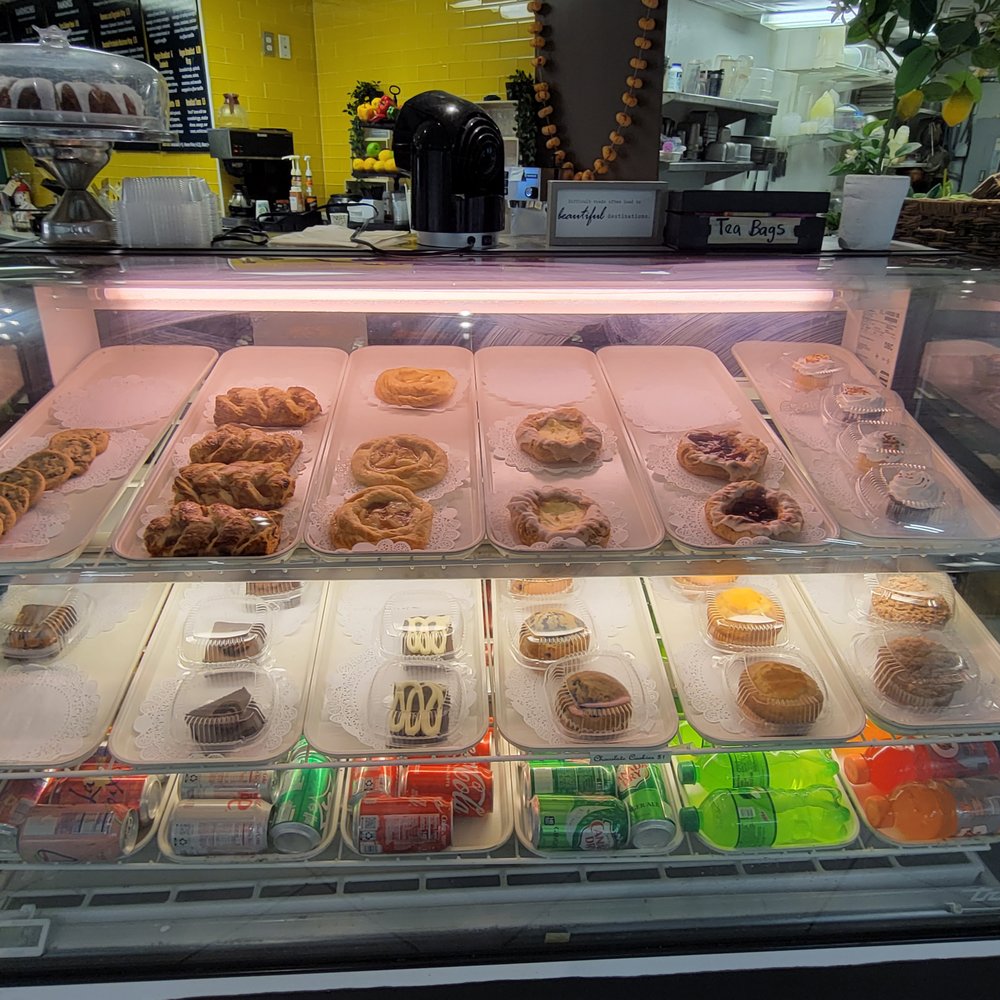 Lemon Slice Cafe - Display with desserts, canned drinks and bottled drinks. - Desserts Near Me - Silver Spring, Maryland