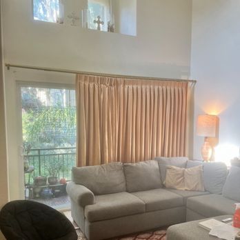 Carol's Custom Draperies - If it's already sagging day of new bracket install, how will this look a month from now? - Windows Installation Near Me - San Diego, California