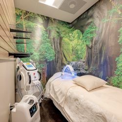 Bliss Beauty Bar