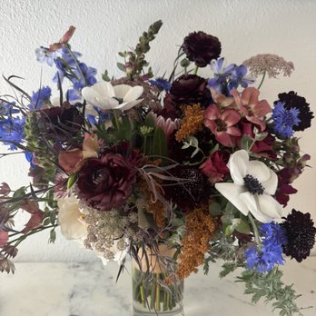Taylor Made Floral - Bridal Bouquet 3 - Floral Designers Near Me Taylor Made Floral - Bridal Bouquet 3 - Floral Designers Near Me