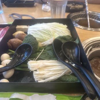 Mumu Hot Pot - Free veggie set with each meal - Hot Pot Near Me - San Francisco, California Mumu Hot Pot - Free veggie set with each meal - Hot Pot Near Me - San Francisco, California