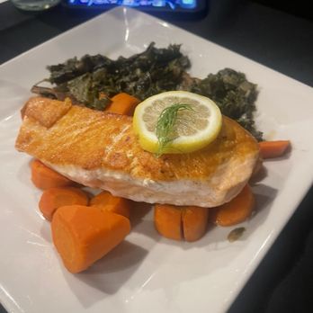 Scratch Kitchen & Cocktails - Wild Isles Organic Salmon - New American Near Me - Norman, Oklahoma Scratch Kitchen & Cocktails - Wild Isles Organic Salmon - New American Near Me - Norman, Oklahoma