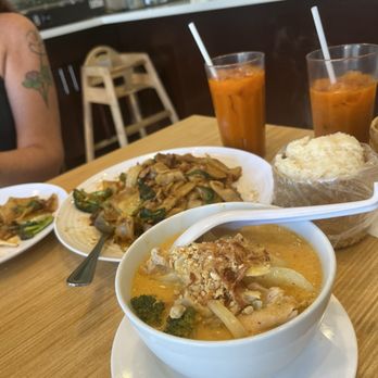 Supa Thai - Thai Near Me - Kapolei, Hawaii