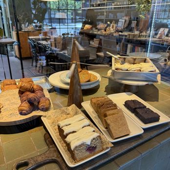 Little Nelly - Sandwiches Near Me - Burbank, California Little Nelly - Sandwiches Near Me - Burbank, California