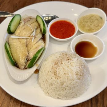 Ipoh Kopitiam - Hainan Chicken Rice - Malaysian Near Me - Alhambra, California