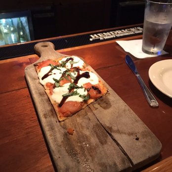 Currents Restaurant - Margherita Flatbread - Seafood Near Me - Tarpon Springs, Florida Currents Restaurant - Margherita Flatbread - Seafood Near Me - Tarpon Springs, Florida