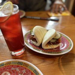Mecha Noodle Bar - KFC buns