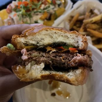 Da Good Vibes - Lumpia slider - Filipino Near Me - Union City, California Da Good Vibes - Lumpia slider - Filipino Near Me - Union City, California