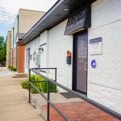 Oak Cliff Dental Center - Patient Entrance