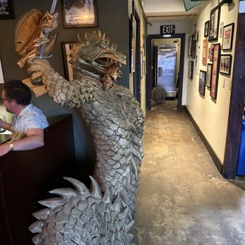 Wrench & Rodent Seabasstropub - Eclectic decor - New American Near Me - Oceanside, California