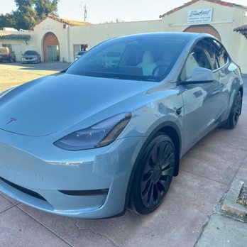 Blackout Window Tinting - Home Window Tinting Near Me - Gilroy, California