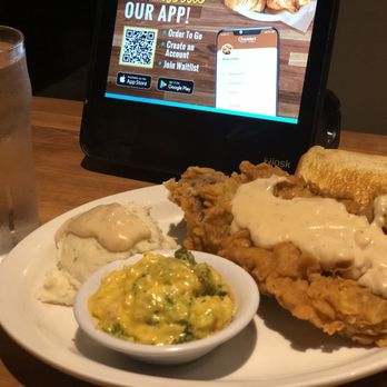Cheddar's Scratch Kitchen - Country Fried Steak - American Near Me - Pooler, Georgia