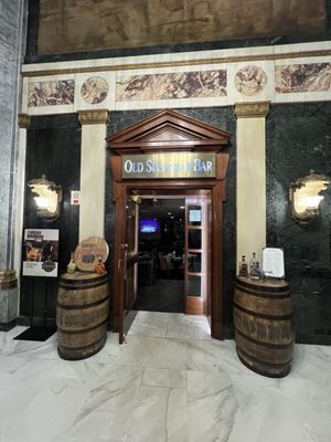 The Old Seelbach Bar by null