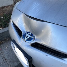 Prius VS truck hitch - the Prius lost. Prius VS truck hitch - the Prius lost.
