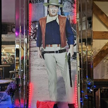 Big Texas - Bars Near Me - Fort Erie, Ontario