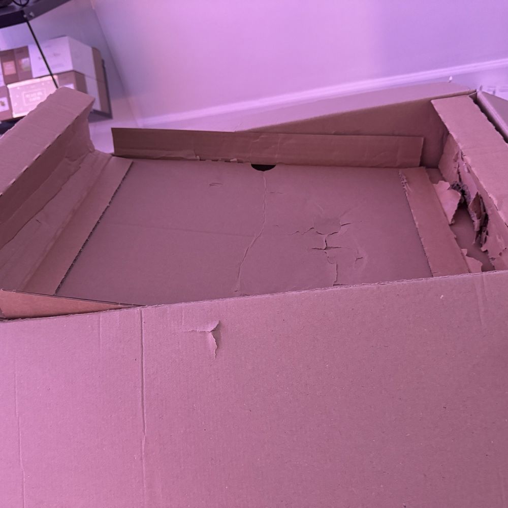 Vacuum Center - Damaged box - Appliances Near Me - Falls Church, Virginia Vacuum Center - Damaged box - Appliances Near Me - Falls Church, Virginia