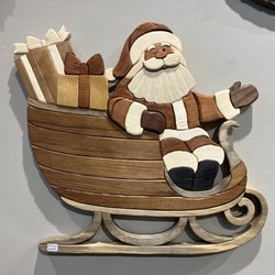 Fallbrook Art Center - Holiday Wooden Wall Art.