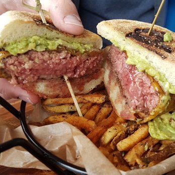 Diablo Burger - Burgers Near Me - Flagstaff, Arizona