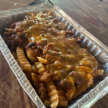 The Common Market Oakwold - Crinkle Cut Fries - Add Chili & Cheese - Bars Near Me - Charlotte, North Carolina The Common Market Oakwold - Crinkle Cut Fries - Add Chili & Cheese - Bars Near Me - Charlotte, North Carolina