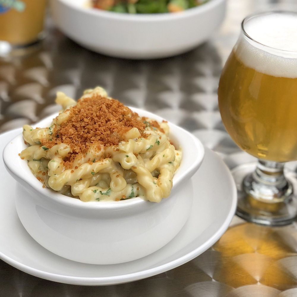 Glory Beer Bar & Kitchen