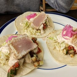 The Crane and Robin - Seared tuna tacos