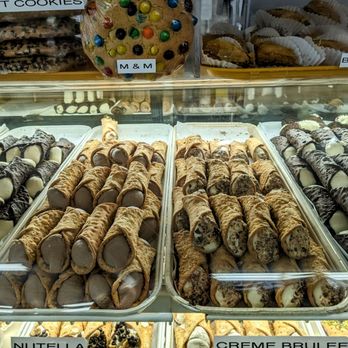 Bova's Bakery - Cannolis Galore! - Bakeries Near Me - Boston, Massachusetts