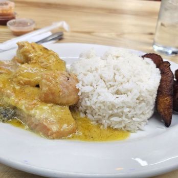 La Cocina de Mama - Salmon - Dominican Near Me - Jamestown, North Carolina La Cocina de Mama - Salmon - Dominican Near Me - Jamestown, North Carolina
