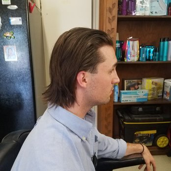 Freddy's Hair Styling - Barbers Near Me - Glendale, California