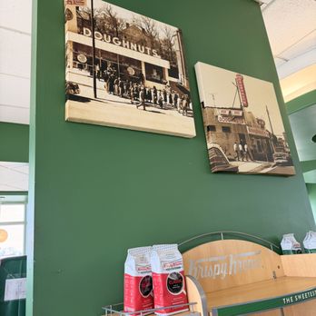 Krispy Kreme - Donuts Near Me - Erie, Pennsylvania