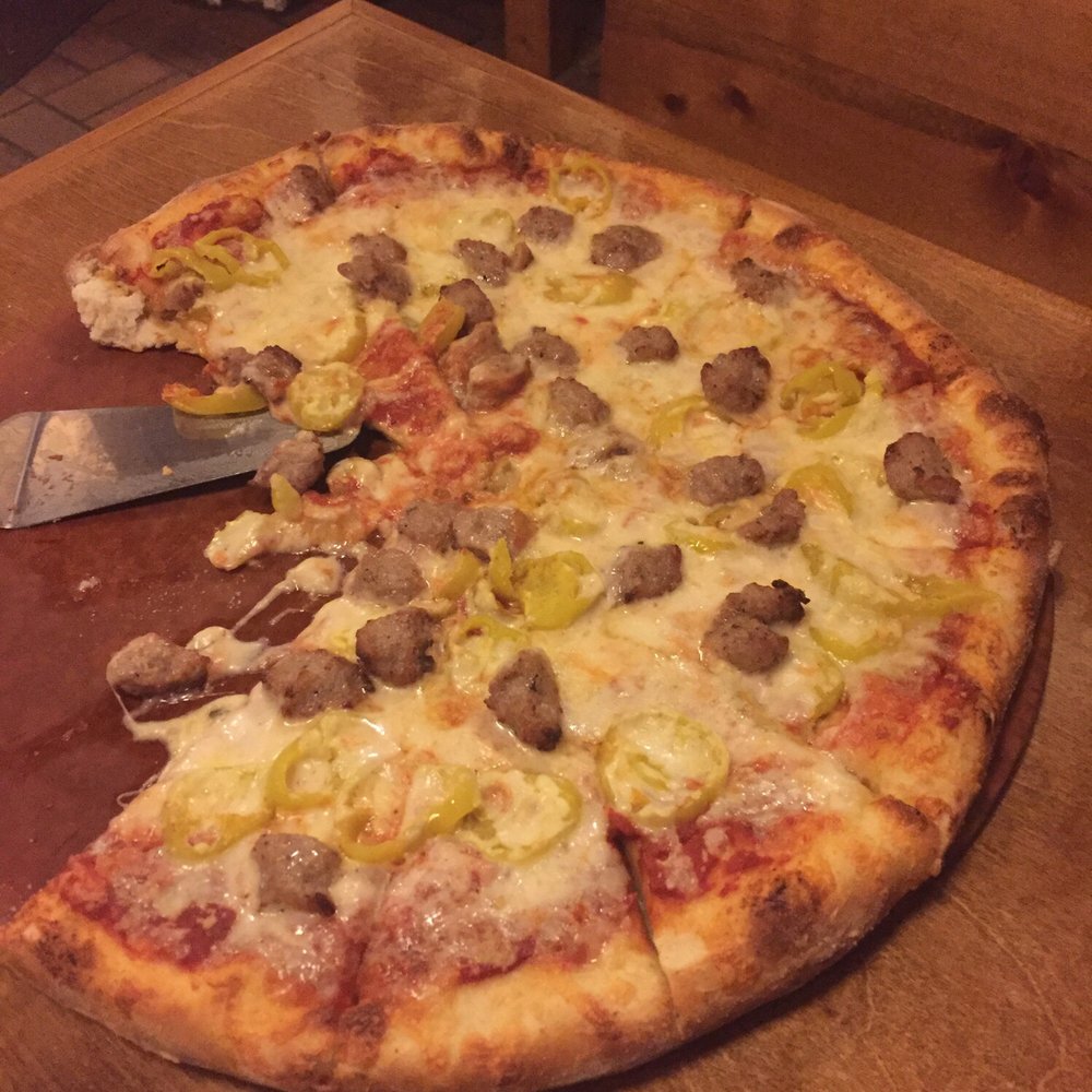 PapaLeno's - Sausage and banana pepper - Pizza Near Me - Berea, Kentucky PapaLeno's - Sausage and banana pepper - Pizza Near Me - Berea, Kentucky