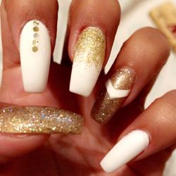Book your Appointment with Amy!