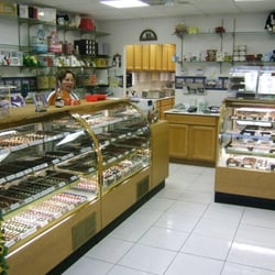 Jan's Homemade Candies - The Candy Store