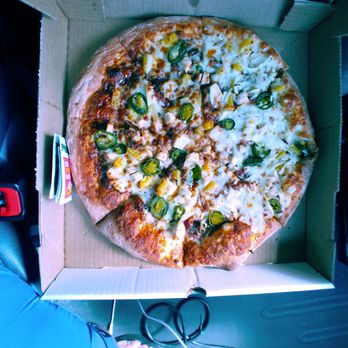 Jalapeños Pizza & Wings - BBQ pizza and I requested the jalapenos - Chicken Wings Near Me - Laredo, Texas