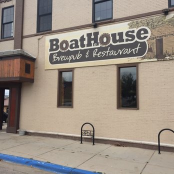 Boathouse Brewpub & Restaurant - Brewpubs Near Me - Ely, Minnesota