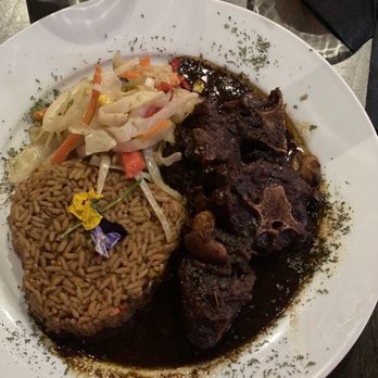 Kanu Bar Grill - BRAISED OXTAILS - Bars Near Me - New York, New York Kanu Bar Grill - BRAISED OXTAILS - Bars Near Me - New York, New York