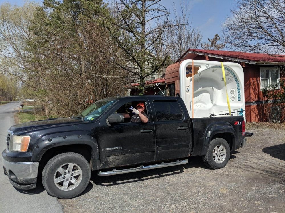 FLX MOVING AND DELIVERY