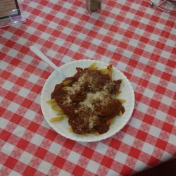 3js Deli - Spaghetti and meatballs
