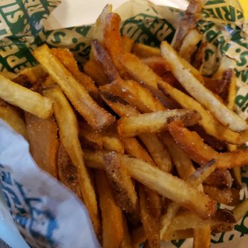 Wingstop - Chicken Wings Near Me - Pomona, California