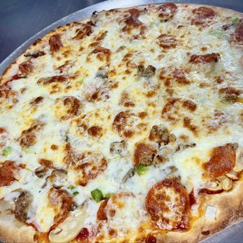 App's Pizza - Our Special Supreme loaded with sausage, pepperoni, onions, peppers, and mushrooms - Pizza Near Me - Saint Cloud, Florida